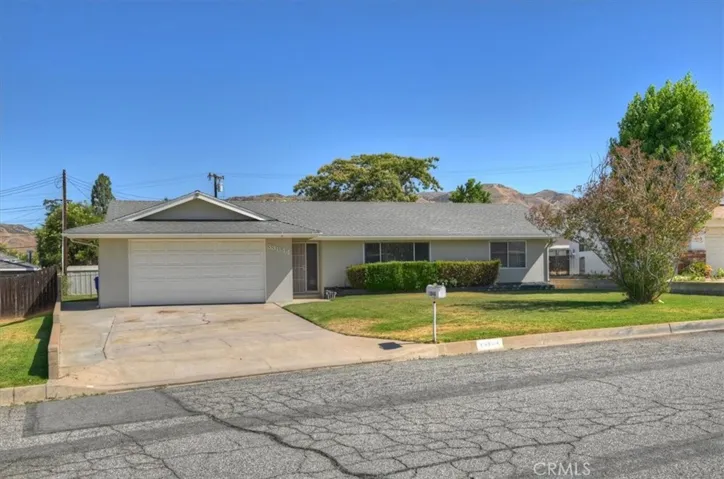 33844 Avenue C, Yucaipa, California 92399