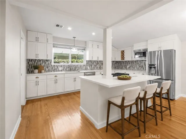 1015 E Elm Street, Brea, California 92821