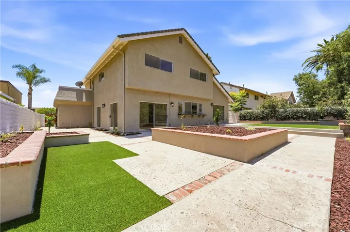 845 Woodcrest, Brea, California 92821