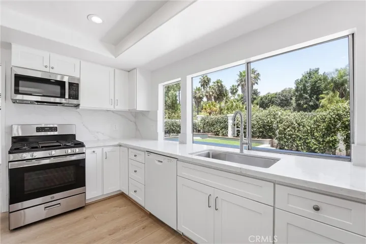 845 Woodcrest, Brea, California 92821