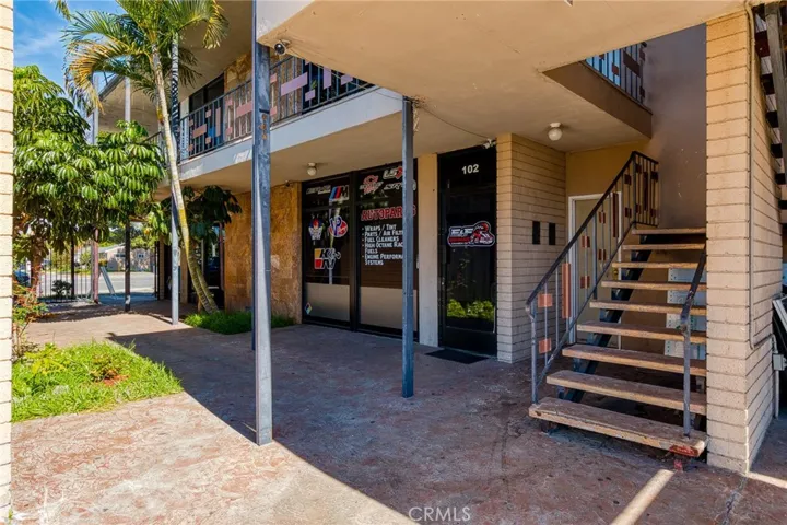 2010 W Lincoln Avenue, Anaheim, California 92801