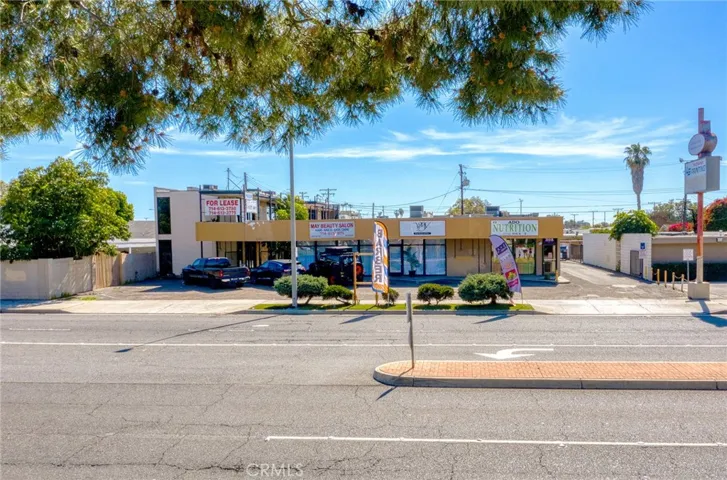 2010 W Lincoln Avenue, Anaheim, California 92801