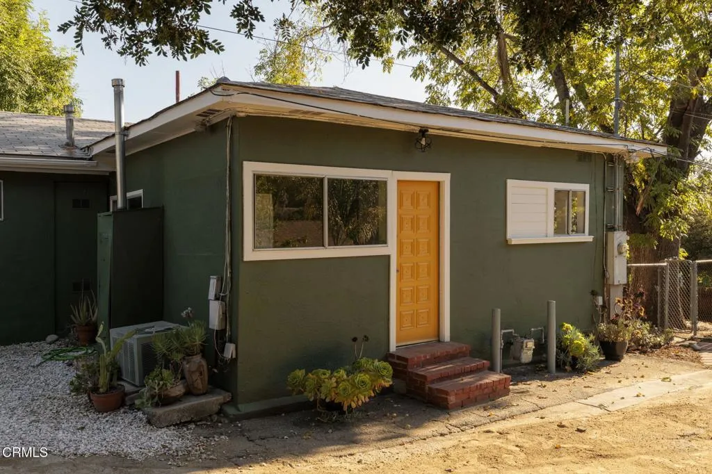 2-web-or-mls-9900 Sunland Blvd by Pierre