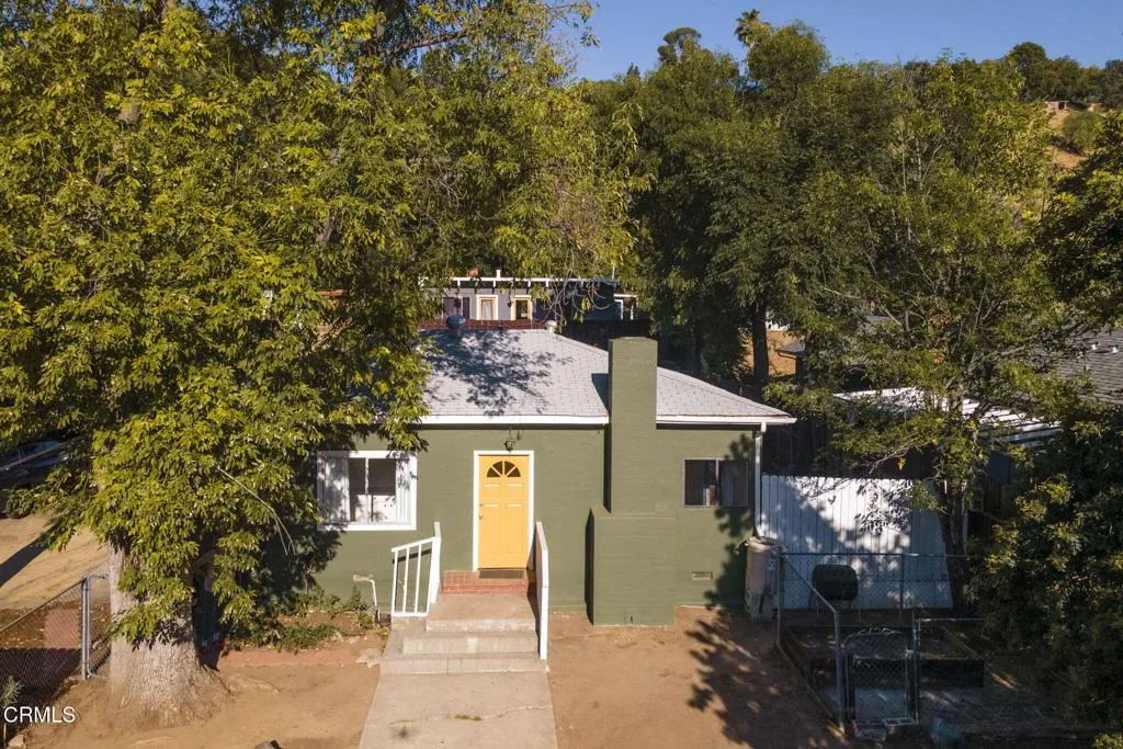 1-web-or-mls-9900 Sunland Blvd by Pierre