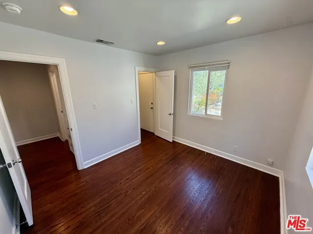 5015 Edgewood Place, Los Angeles, California 90019