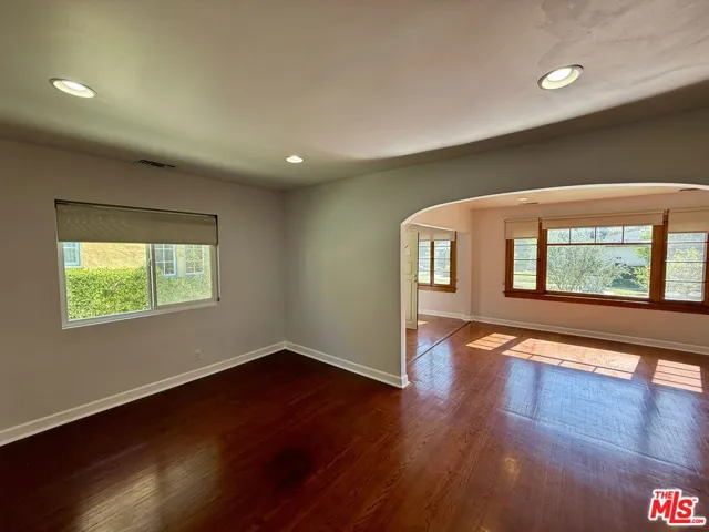 5015 Edgewood Place, Los Angeles, California 90019