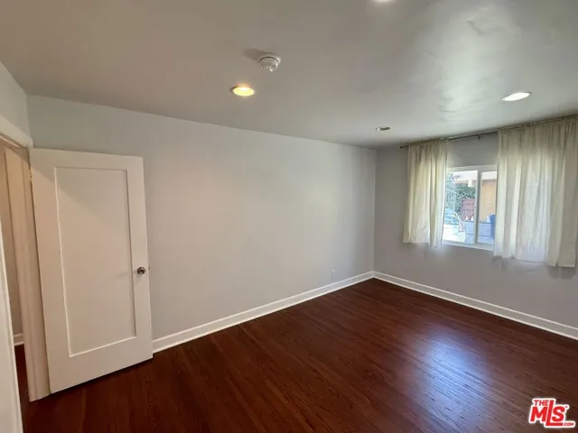 5015 Edgewood Place, Los Angeles, California 90019