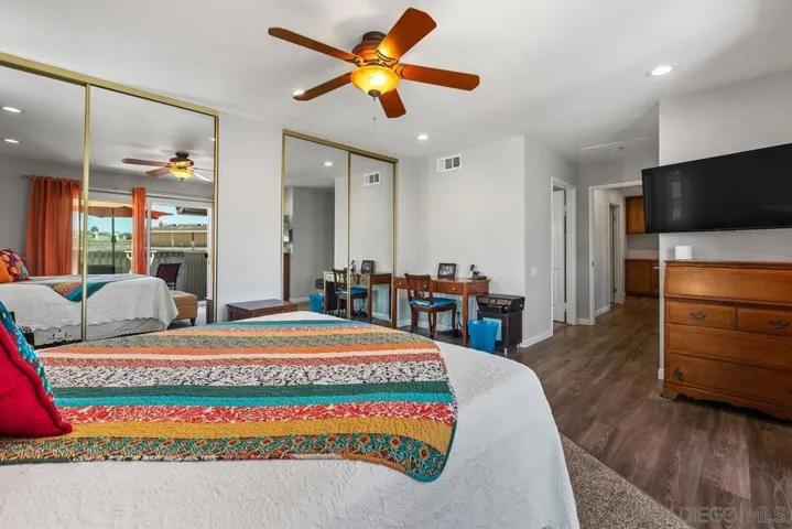 17523 Fairlie Road, San Diego, California 92128