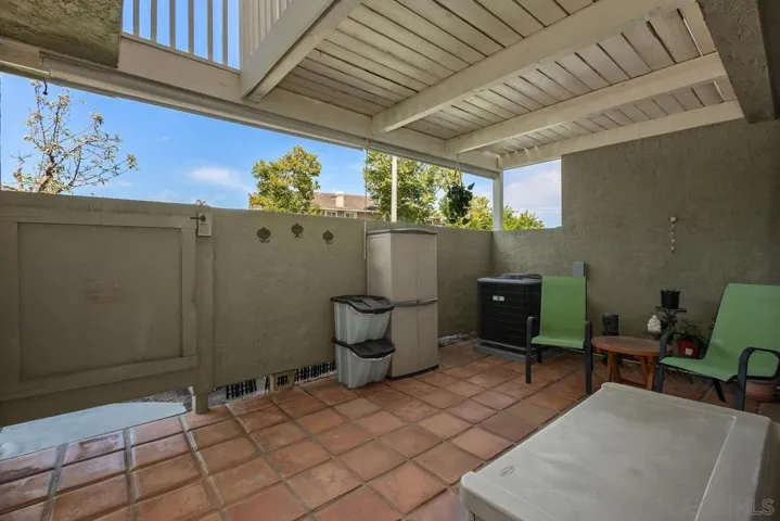 17523 Fairlie Road, San Diego, California 92128