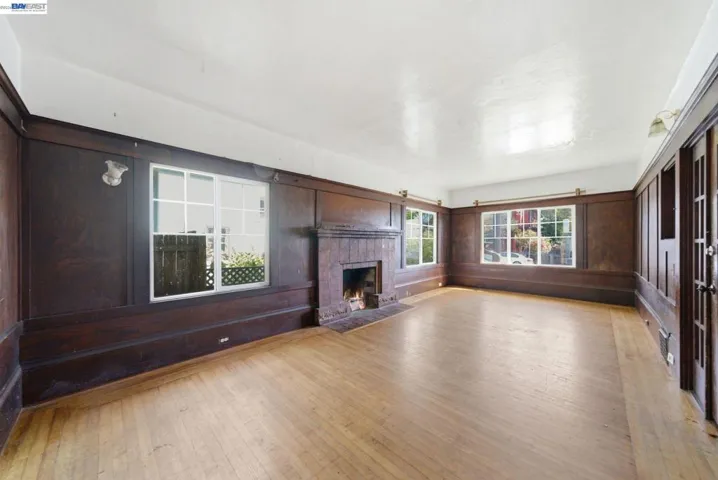 5315 Cole Street, Oakland, California 94601
