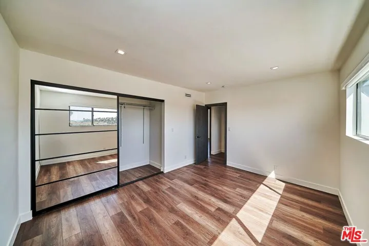 145 S Maple Drive 401, Beverly Hills, California 90212