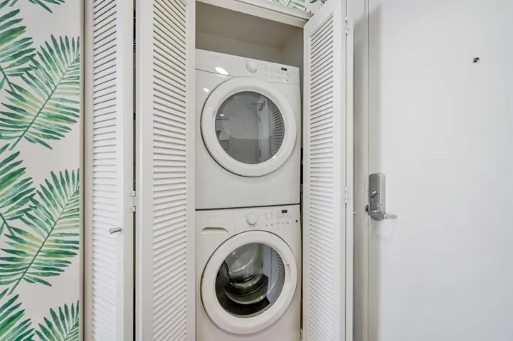 501 Hudson Avenue 304, San Francisco, California 94124