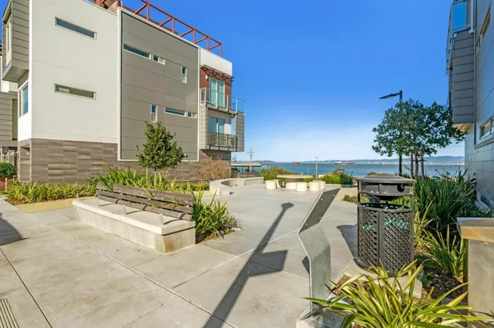 501 Hudson Avenue 304, San Francisco, California 94124