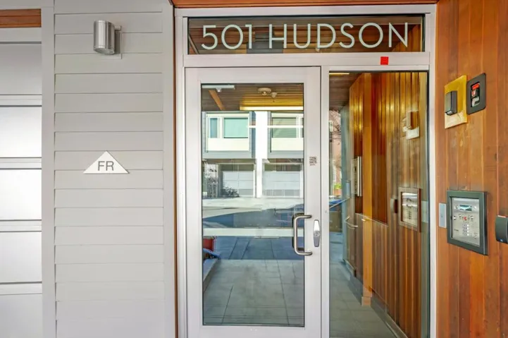 501 Hudson Avenue 304, San Francisco, California 94124