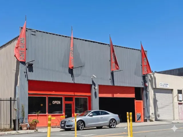 501 Hudson Avenue 304, San Francisco, California 94124