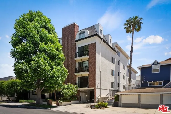 10620 Eastborne Avenue 102, Los Angeles, California 90024