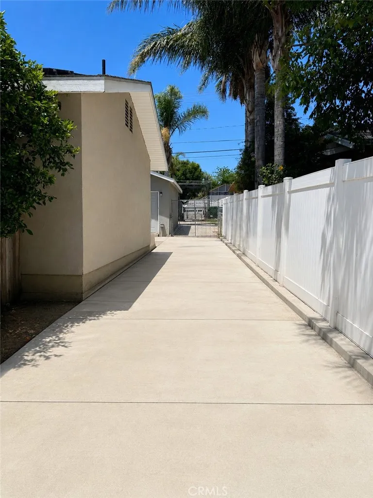 2359 Temescal, Norco, California 92860 — photo 5