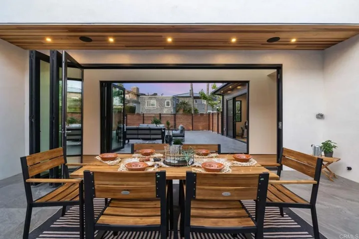 5610 Bellevue Avenue, La Jolla, California 92037