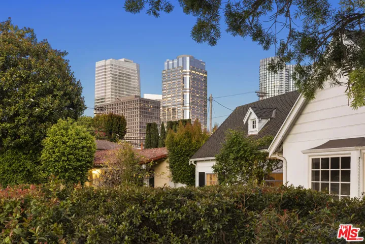 1706 Comstock Avenue, Los Angeles, California 90024