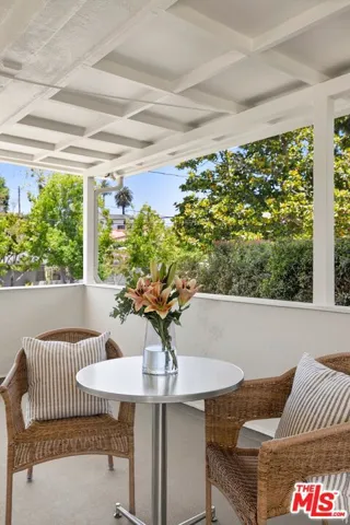 1706 Comstock Avenue, Los Angeles, California 90024