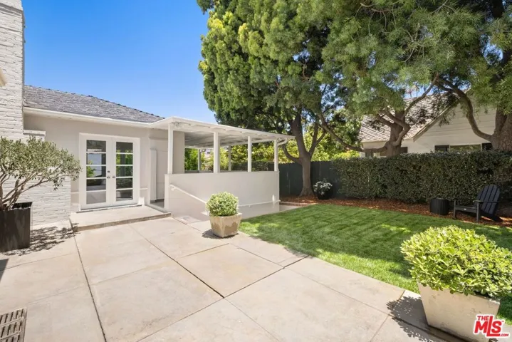 1706 Comstock Avenue, Los Angeles, California 90024