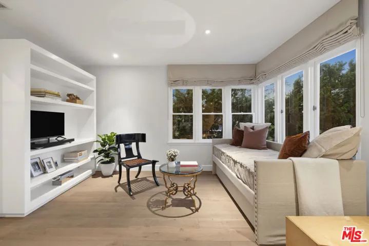 1706 Comstock Avenue, Los Angeles, California 90024