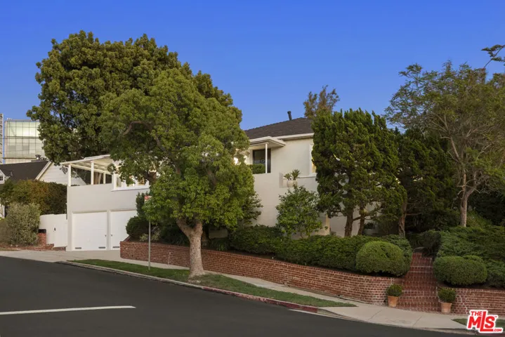 1706 Comstock Avenue, Los Angeles, California 90024