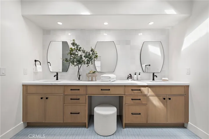 21791 Summerwind, Huntington Beach, California 92646