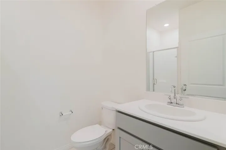 18450 W Calico Lane, Northridge, California 91325