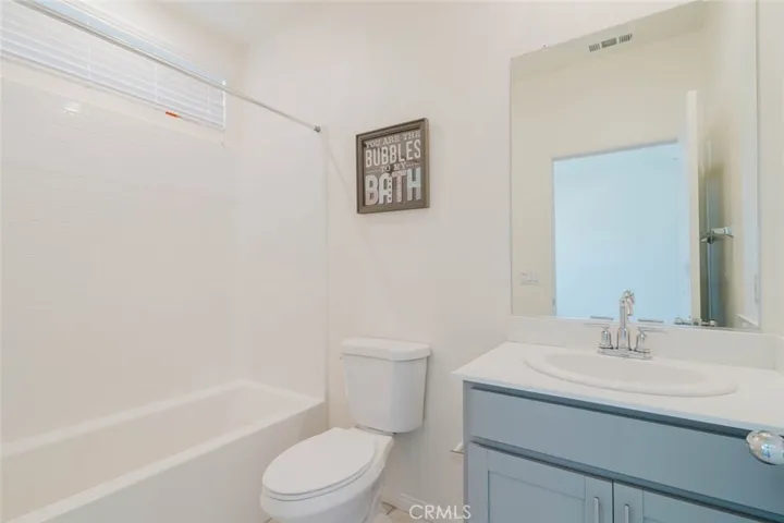 18450 W Calico Lane, Northridge, California 91325