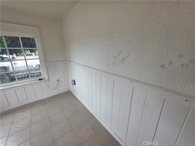 557 S 10th, Grover Beach, California 93433