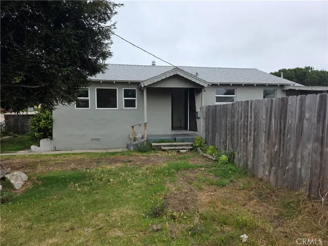 557 S 10th, Grover Beach, California 93433