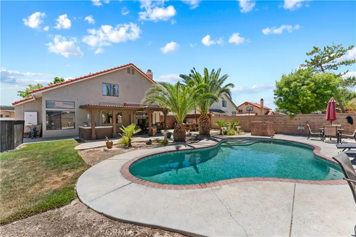 3523 W Avenue K4, Lancaster, California 93536