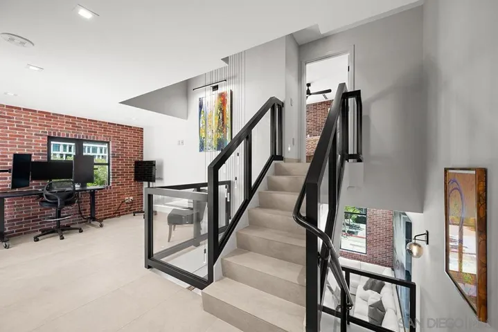 555 Front Street 204, San Diego, California 92101