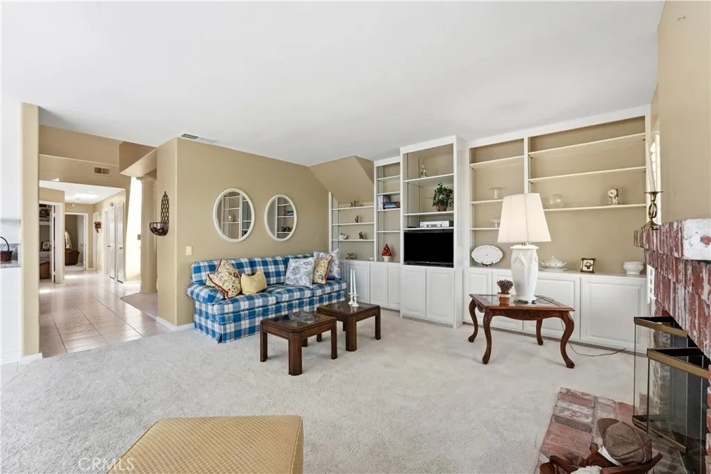 Spacious family room!