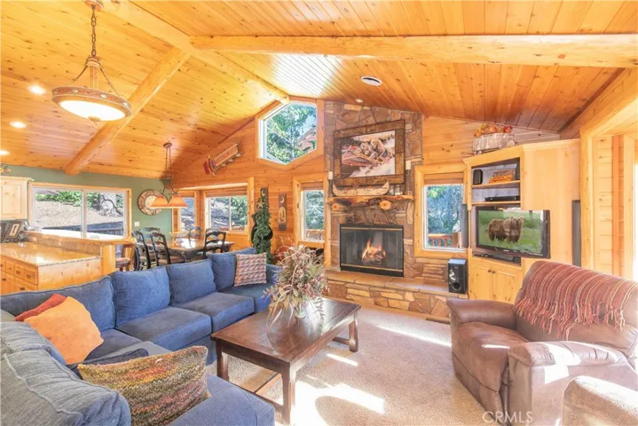 301 Starlight, Big Bear Lake, California 92315