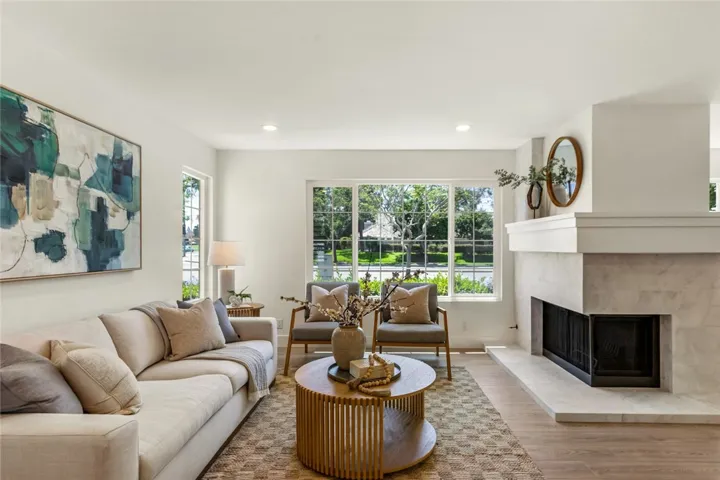 106 Greenfield, Irvine, California 92614