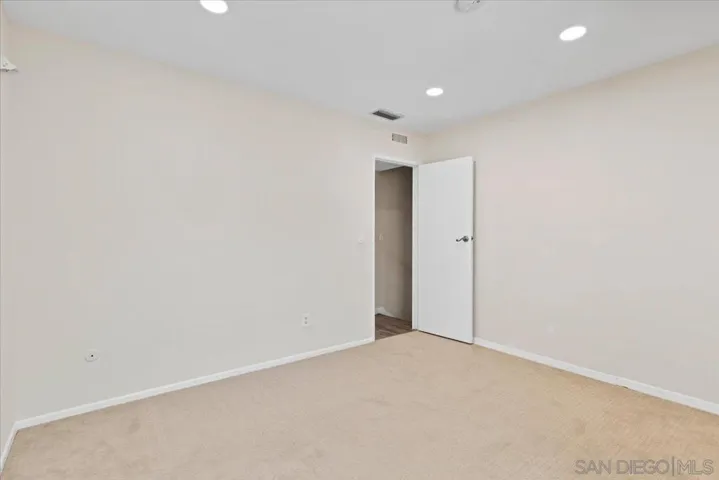 5006 Ducos 119, San Diego, California 92124
