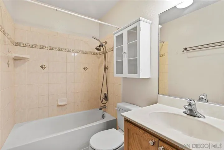 5006 Ducos 119, San Diego, California 92124