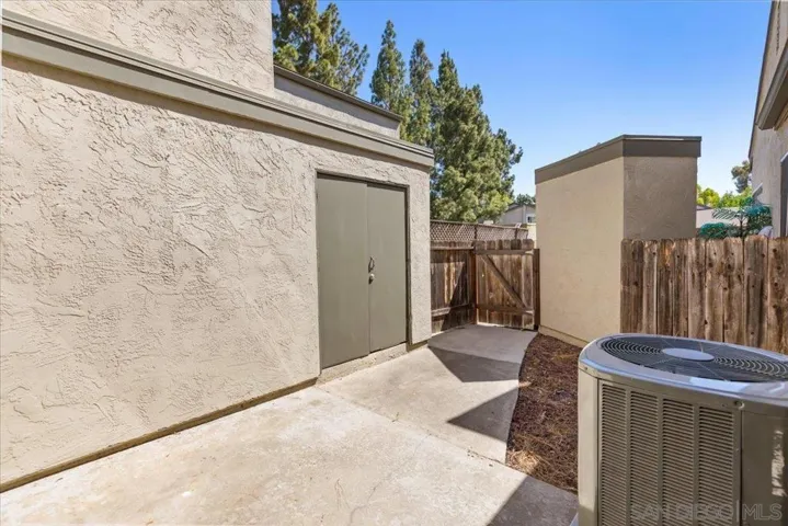 5006 Ducos 119, San Diego, California 92124
