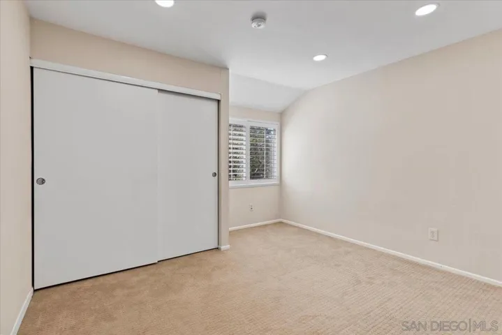 5006 Ducos 119, San Diego, California 92124