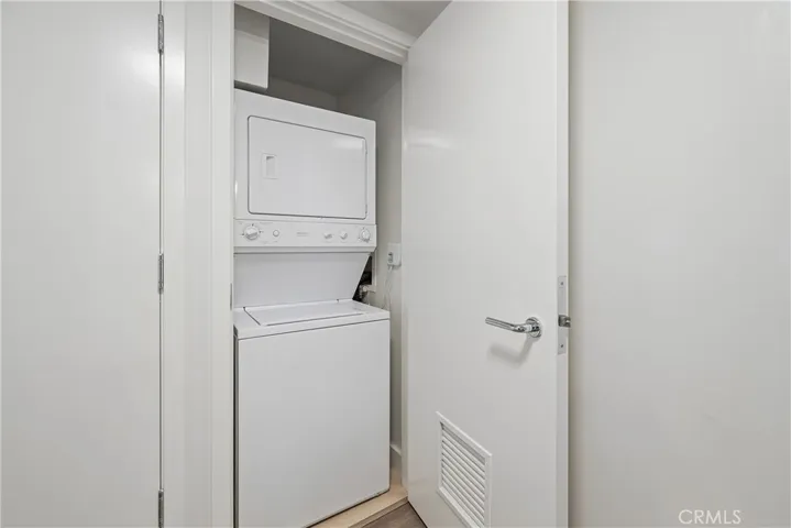 3141 Michelson 907e, Irvine, California 92612