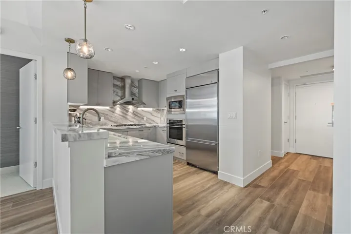 3141 Michelson 907e, Irvine, California 92612