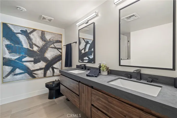 3141 Michelson 907e, Irvine, California 92612