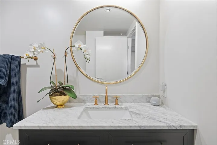 3141 Michelson 907e, Irvine, California 92612