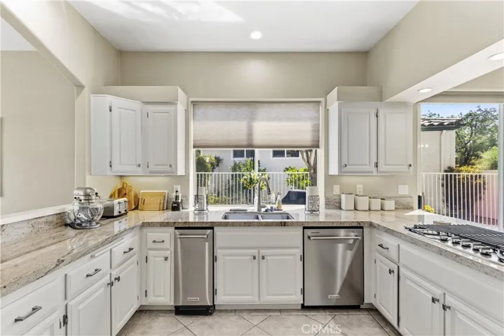 23050 Donnoch Court, Murrieta, California 92562