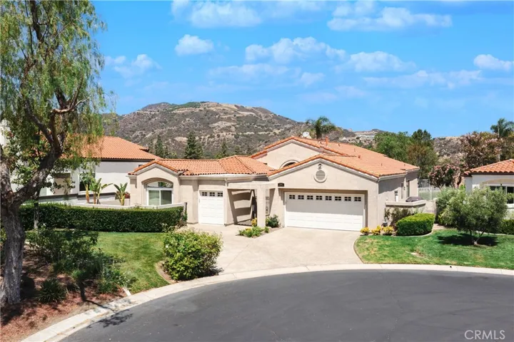 23050 Donnoch Court, Murrieta, California 92562