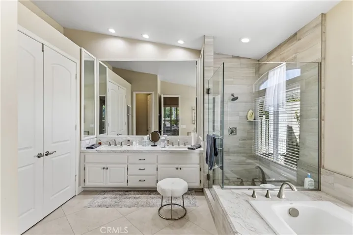 23050 Donnoch Court, Murrieta, California 92562
