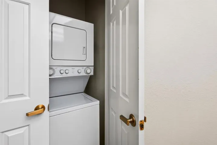440 Cesano Court 209, Palo Alto, California 94306