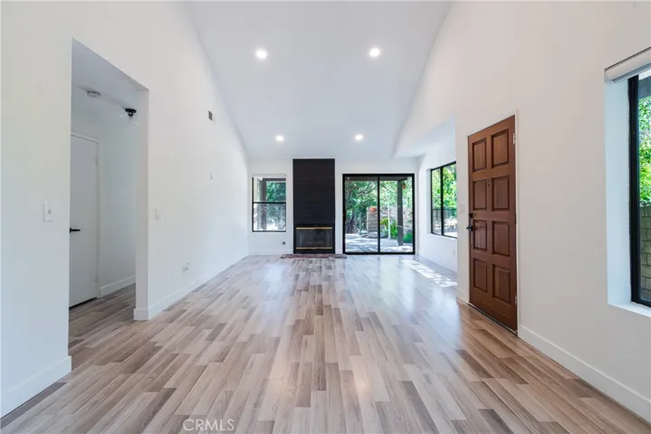 9138 Tujunga Canyon 6, Tujunga, California 91042